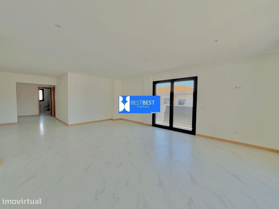Apartamento T3 Novo Em Arco De Baúlhe, Braga