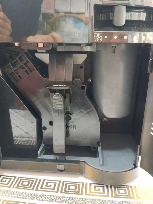 Кофемашина Saeco Royal gran crema