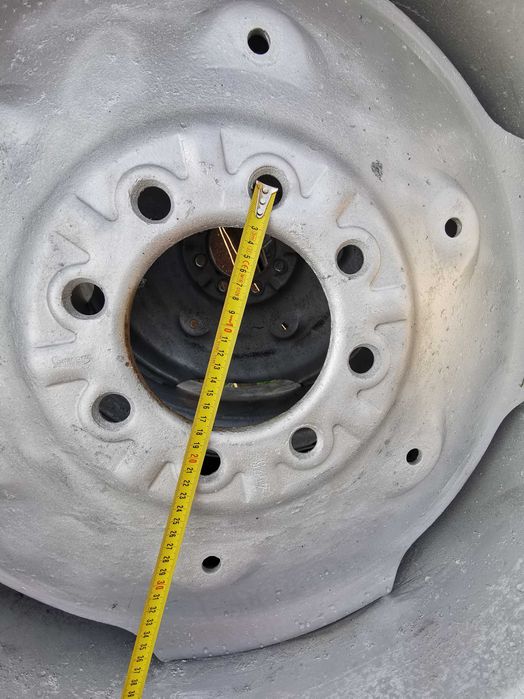 Koła do ciągnika 16.9 r30 Michelin bibagrip