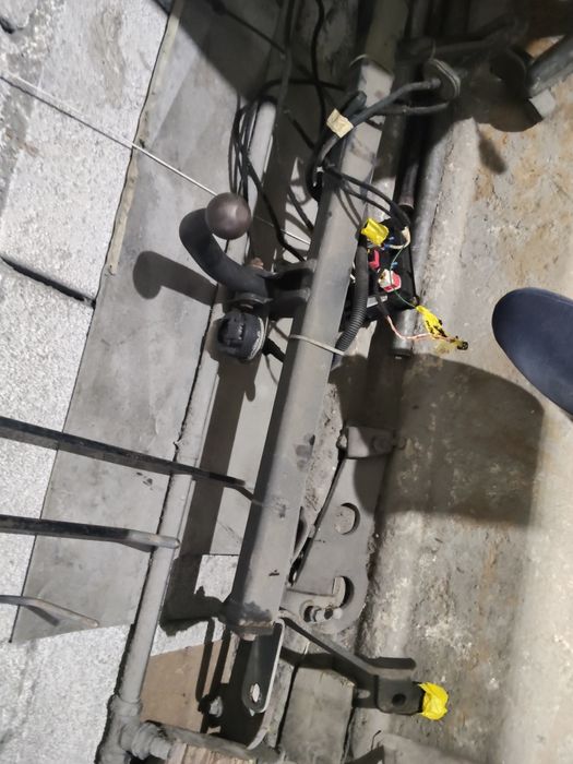 Gancho do reboque Citroën Berlingo longa e partner original com ins