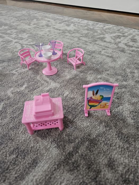 Gelataria e Café da Chelsea ( irmã da Barbie)
