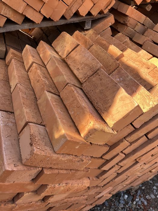 Повнотіла цегла М125