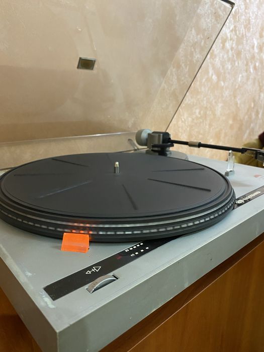Вініловий програвач Ария-102