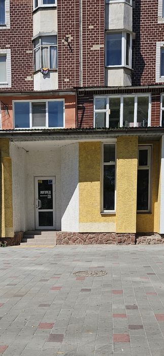 Оренда приміщення власник Злуки 35