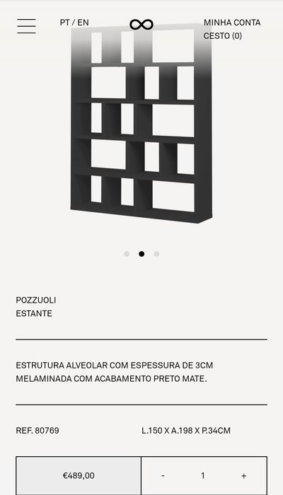 Estante alveolar preta da Área