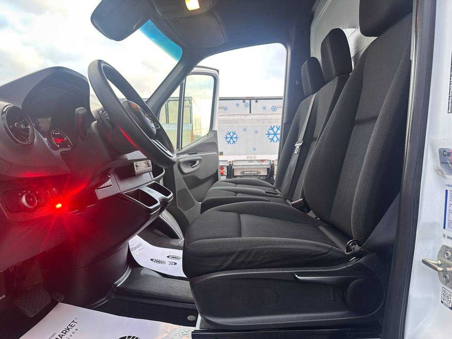 Mercedes-Benz Sprinter 2021p.