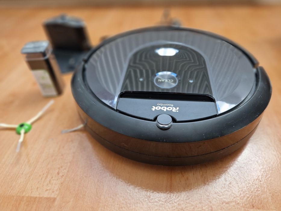 IRobot Roomba i7