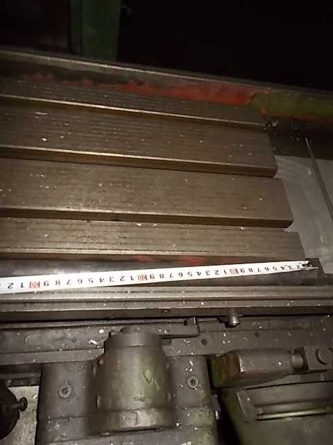 Стіл чавунний 710— 1250.