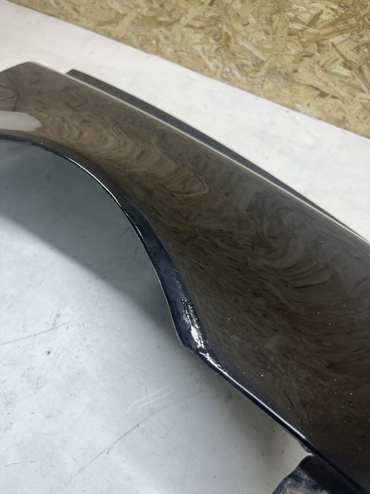 Праве крило Volvo v50