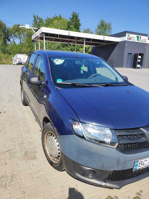 Dacia Sandero 2015