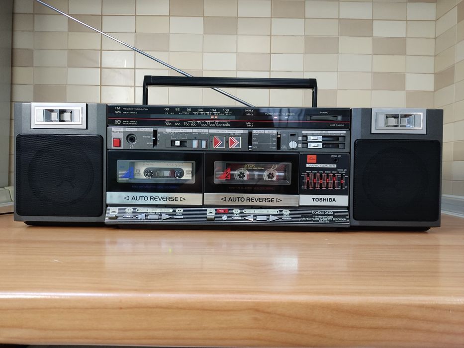 Toshiba BomBeat RT-SX85(Japan)