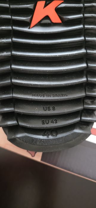 Sandália chinelos KENNER Kivah edição especial