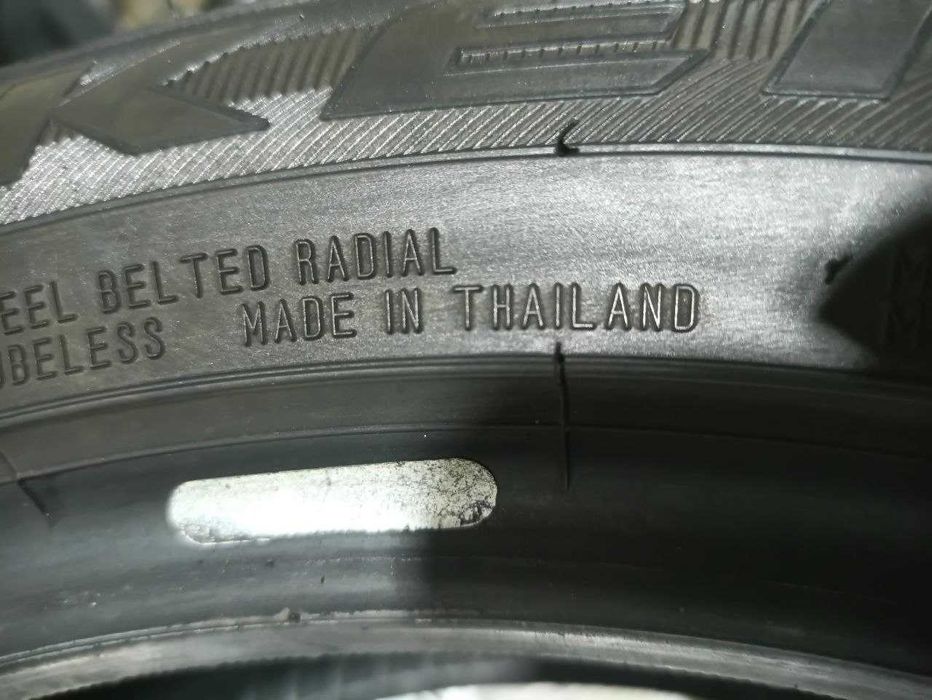 Шини Falken 215/50R18. 2шт. Літо 2024р (0745)