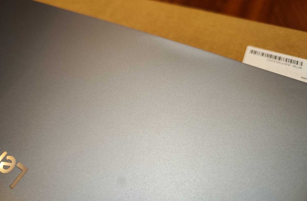 Уцінка ноутбук Yoga Pro 7 14IAH10 14.5" 3К 120Hz/U9 285H/32/1024/W11P