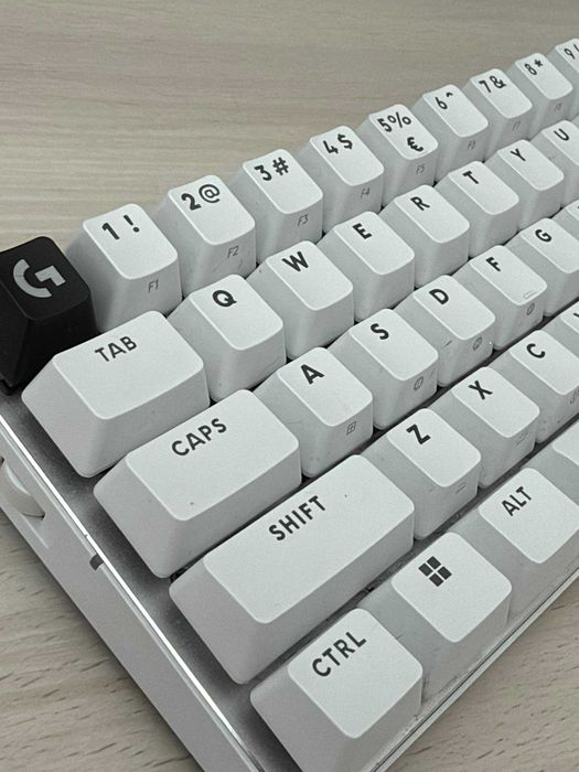 Logitech G PRO X Wireless Gaming Keyboard Branco — Como novo
