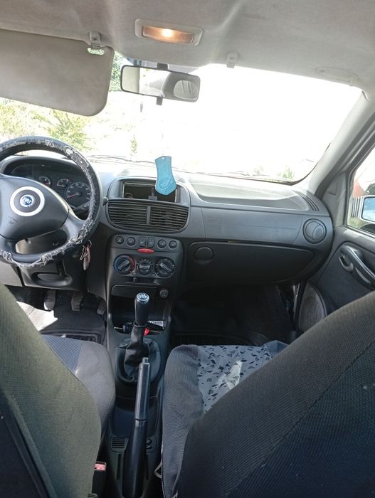 Fiat Punto 1.3 MultiJet diesel econômico