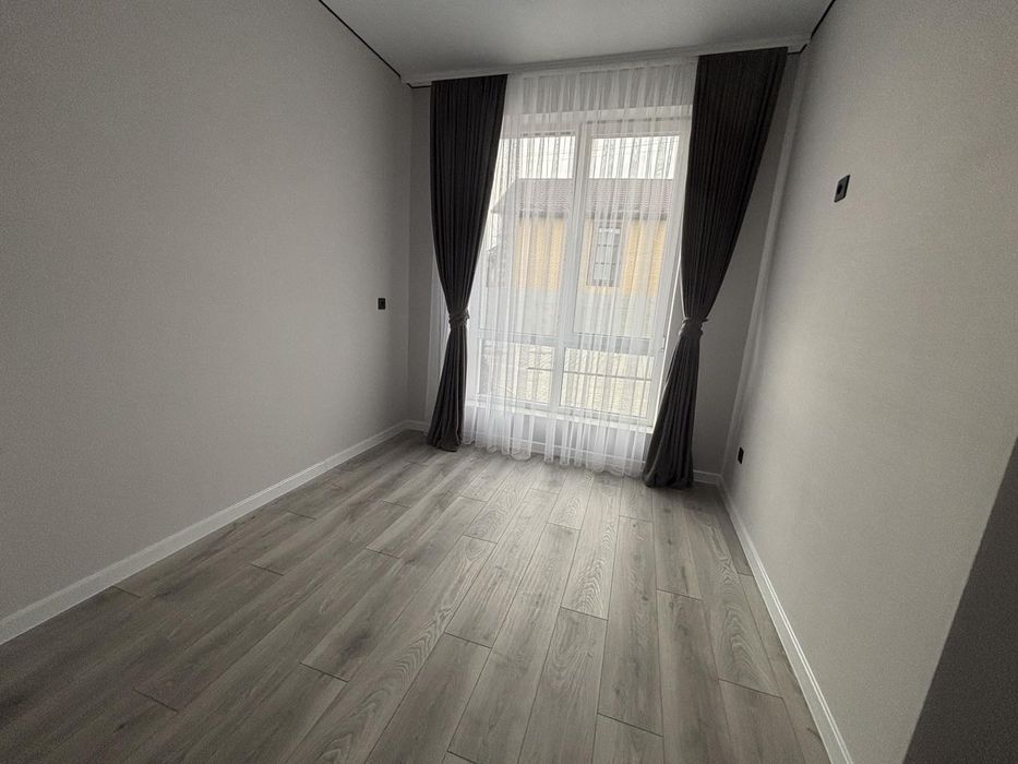 Продаж таухауса у топ локації