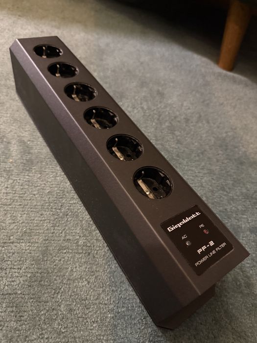 Listwa zasilająca Gigawatt PF-2 MK2