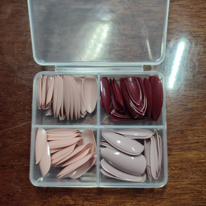 Накладні нігті набори