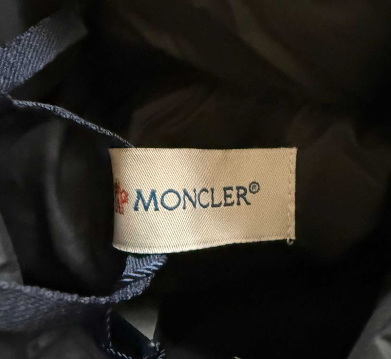 Casaco Moncler XS