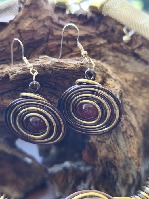 Conjunto de joias colar e brincos