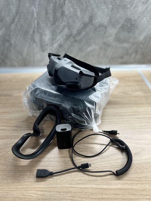 FPV окуляри DJI Goggles 2