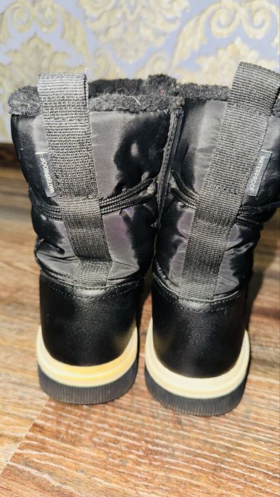 Зимові ботинки  H&M 32 розмір, устілка 20,5 см.
