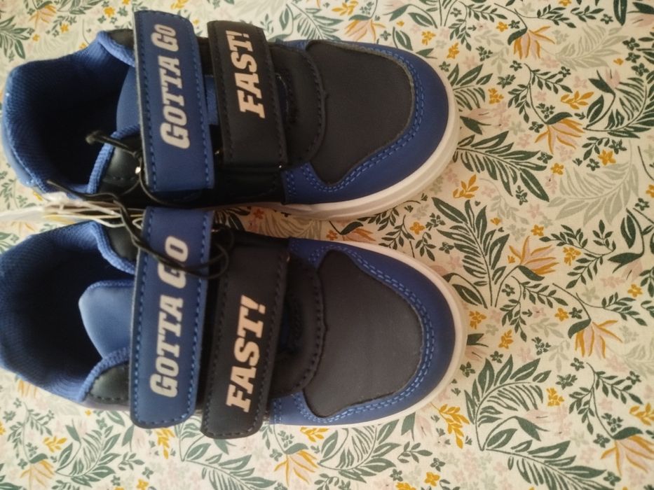 Buty dla chłopca na rzepy Sonic rozmiar 26 Nowe