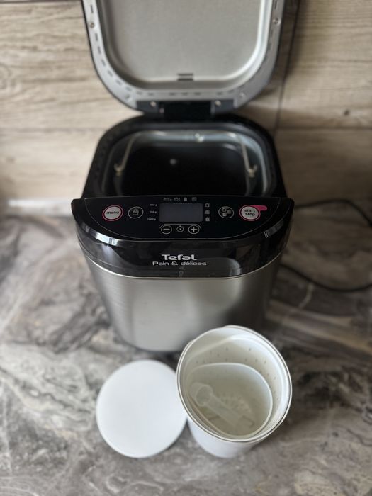 Хлібопіч Tefal з функцією йогурту, сиру, каш