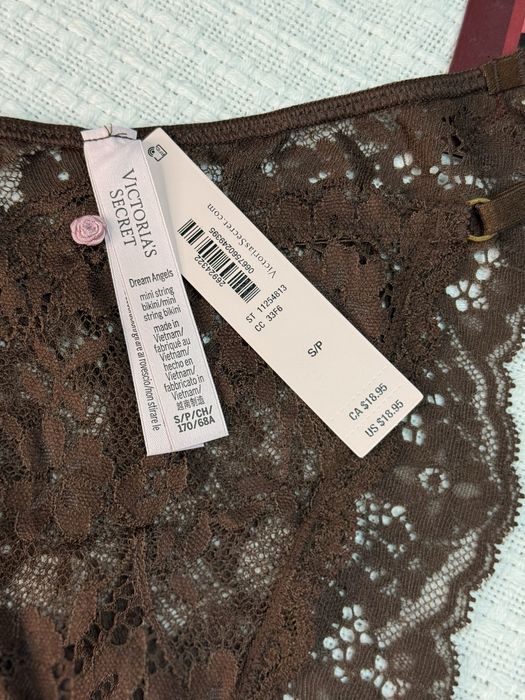 Труси, білизна Victoria’s Secret; С