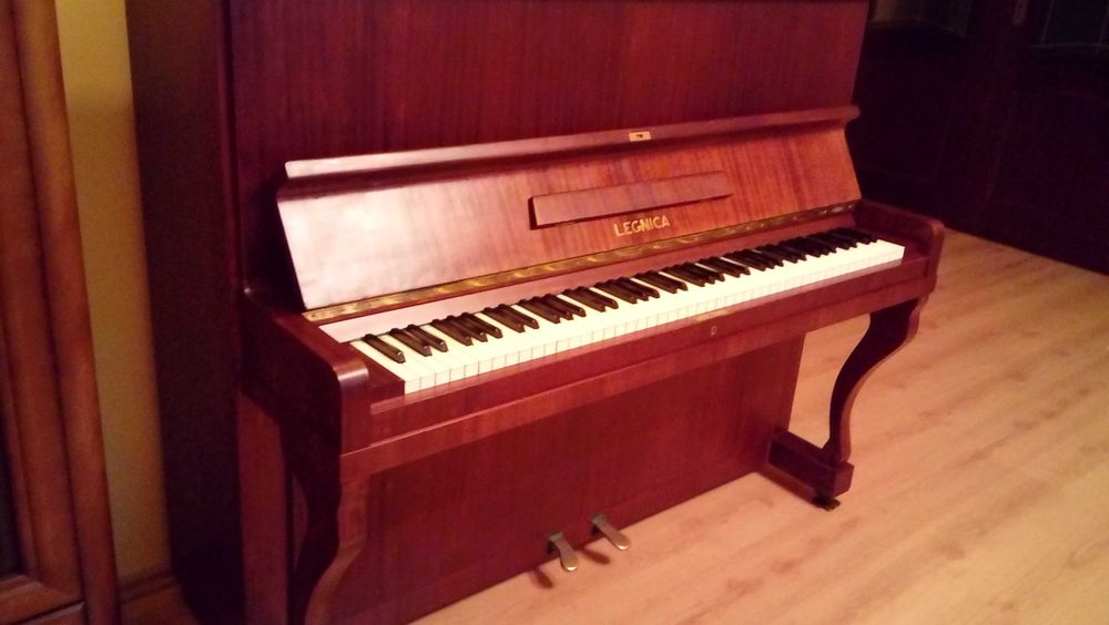 Sprzedam Pianino Legnica(Warszawa)