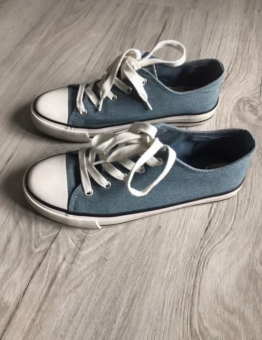 Trampki niebieskie r 38