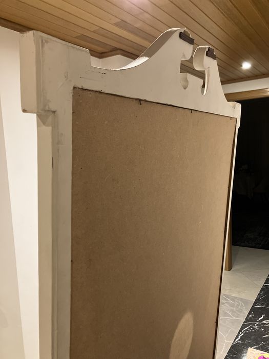 Espelho Antigo em Madeira Branco e Dourado