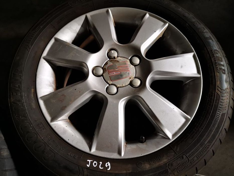 Seat Leon 1P - Conjunto Jantes 16 POLEGADAS 5X112 - J029