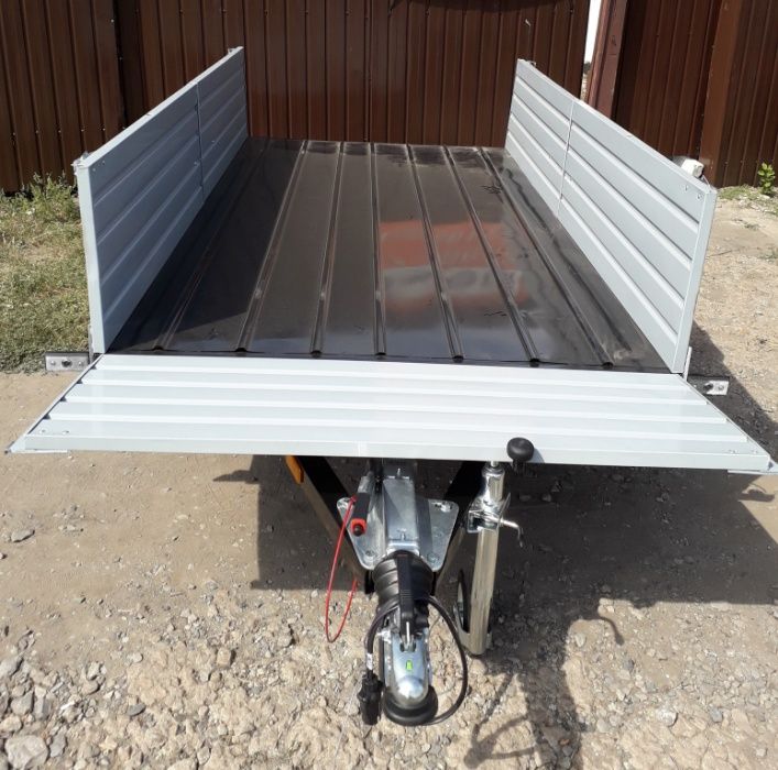 Двухосный Легковой Прицеп Автомобильный (Реальная Заводская Площадка)