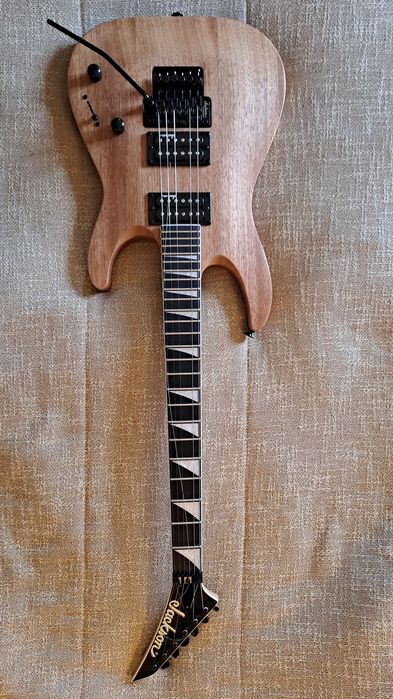 Guitarra jackson squier samick