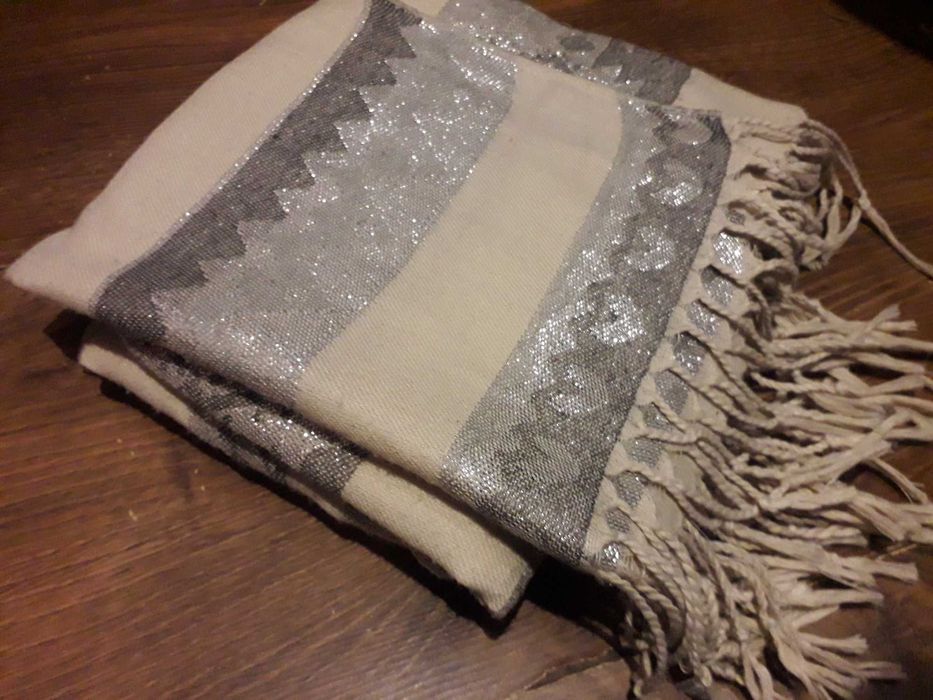 szalik świąteczny zimowy