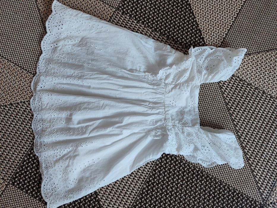 Святкова сукня біла плаття хрещення 1,5-2 роки