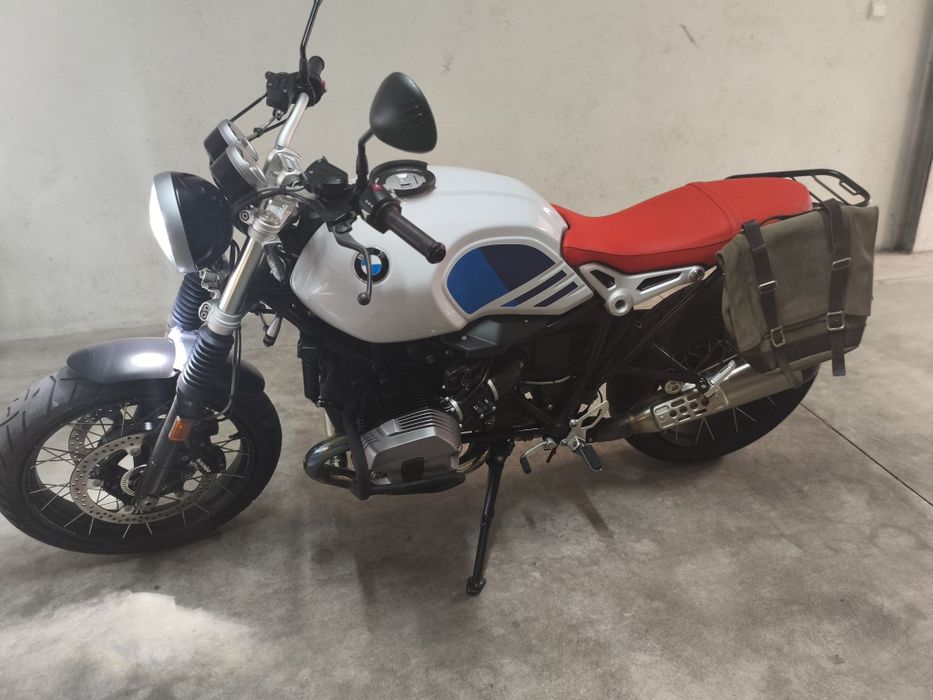 BMW r nine t urban
