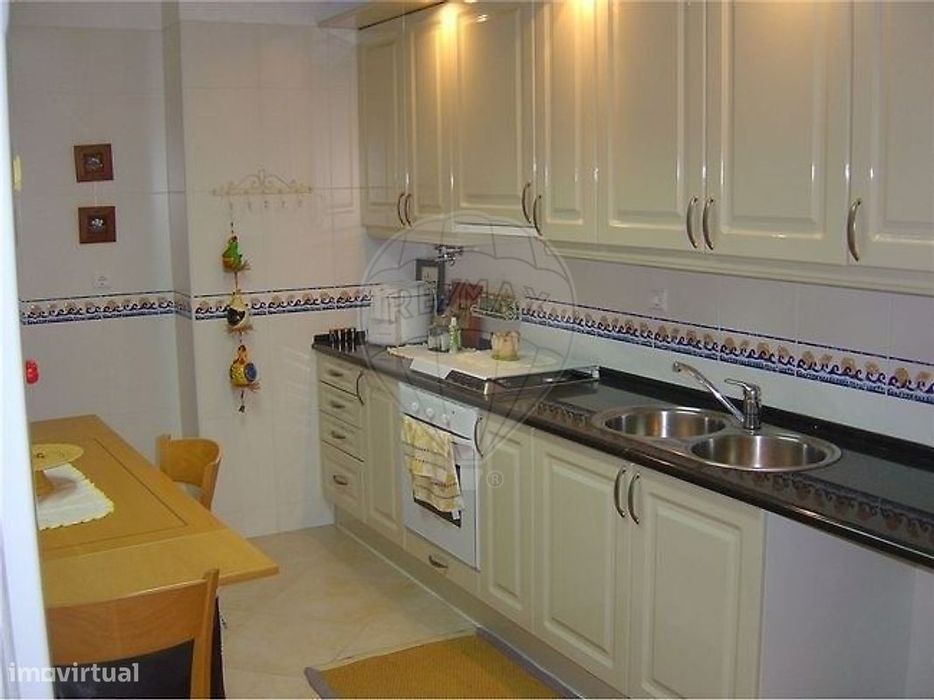 Apartamento T3 para venda — Corroios, Setúbal