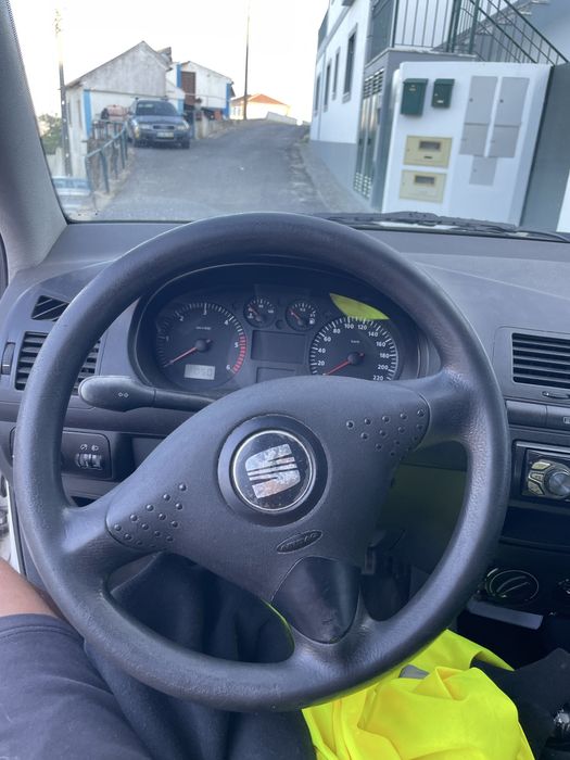Seat ibiza 6k2 em bom estado