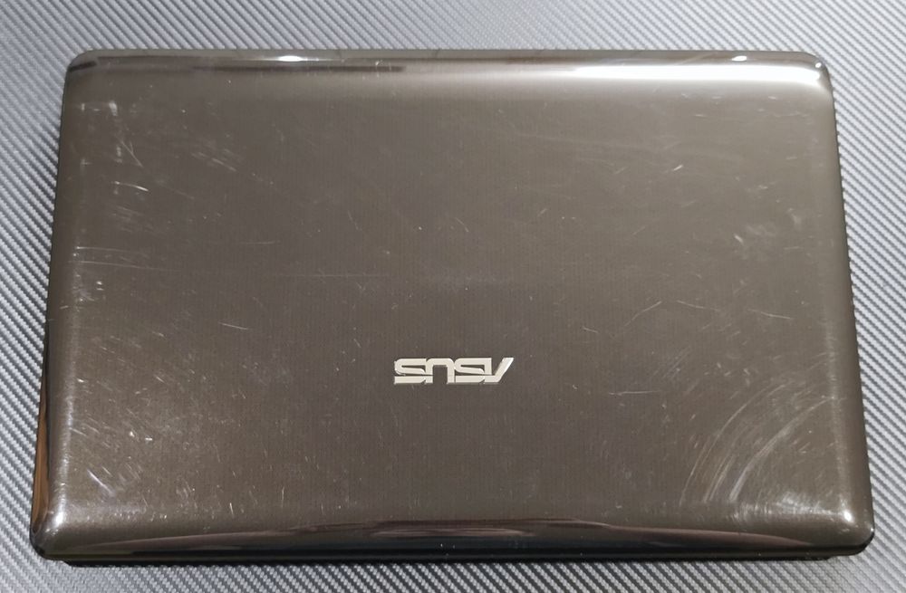 Laptop 17.3 cala ASUS K72 (Intel i3 / 6GB RAM / Radeon / Win10)