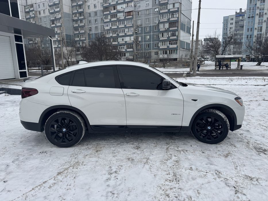 БМВ Х4 F26 2.0, XDRIVE 28i 2017