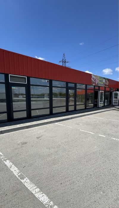 Оренда приміщення фасад червона лінія всі комунікації