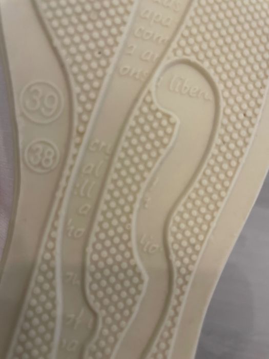 Sapatilhas de ginástica novas Doone