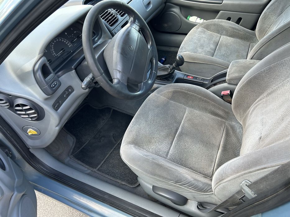 Renault Laguna 1.6 16v 1999r sprawna klima, długo opłaty