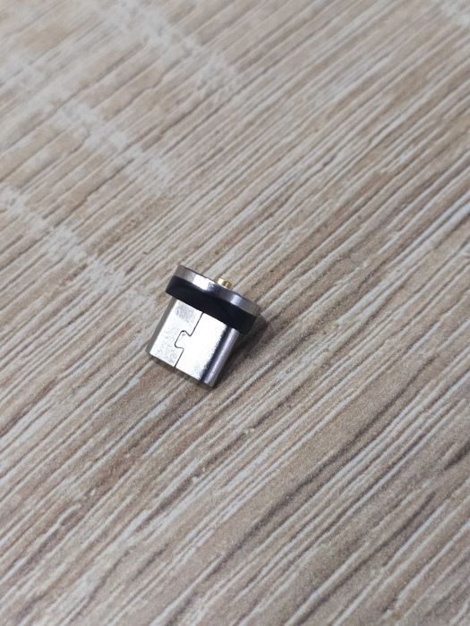 Wtyczka micro USB telefon ładowarka bezprzewodowa magnetyczna