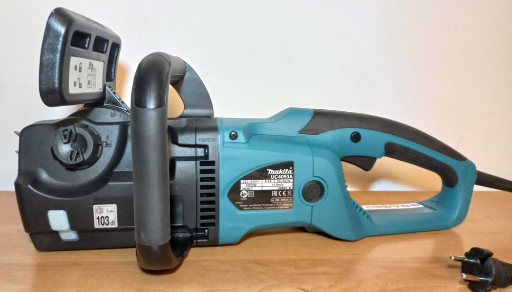 Pilarka łańcuchowa - Makita UC4050A na gwarancji