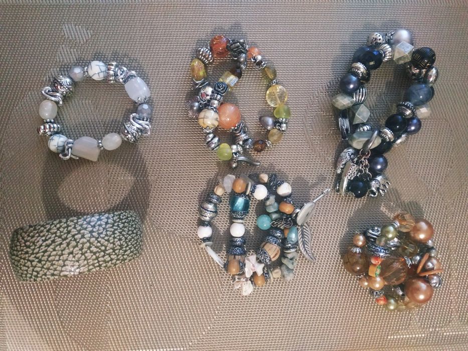 Браслеты. Бижутерия.