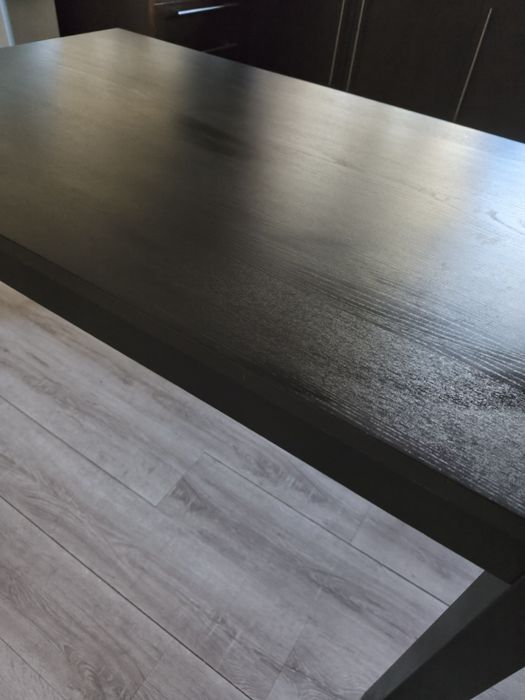 Mesa cor bangue como nova